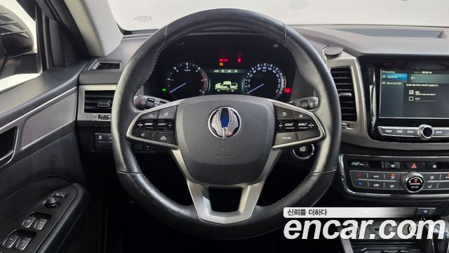 KG Mobility Rexton 2018 — photo 15