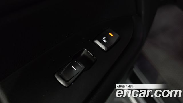 KG Mobility Rexton 2018 — photo 16
