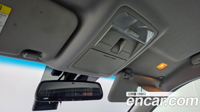 KG Mobility Rexton 2018 — photo 19