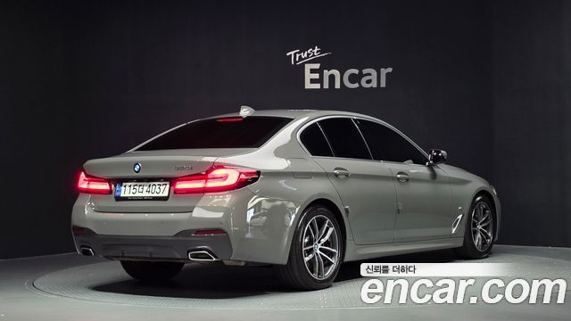 BMW 5-Series 2021 — photo 2