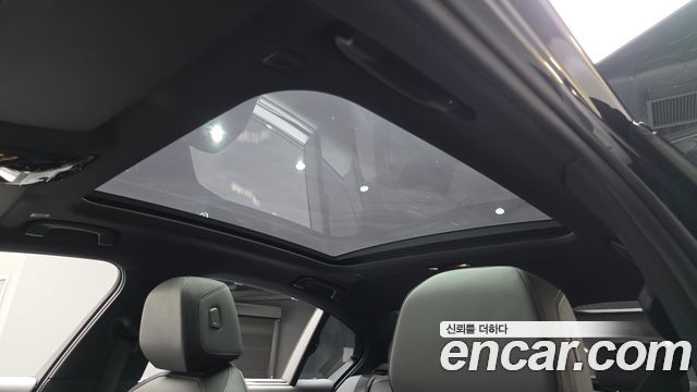 BMW 5-Series 2024 — photo 22