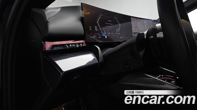 BMW 5-Series 2024 — photo 25