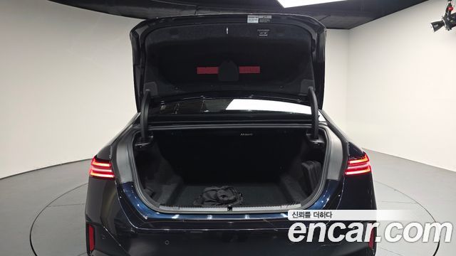 BMW 5-Series 2024 — photo 26