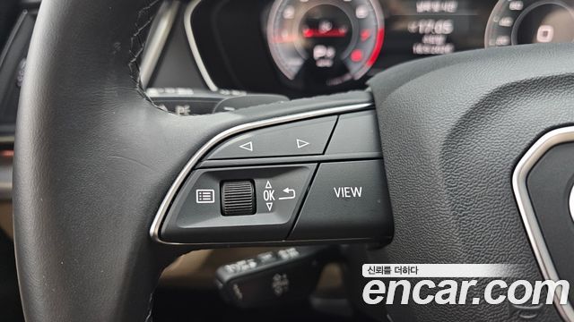 Audi Q5 2022 — photo 29