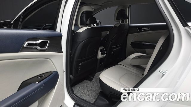 Kia Sportage 2024 — photo 17