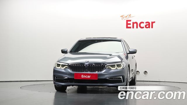 BMW 5-Series 2020 — photo 3