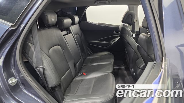 Hyundai Santafe 2016 — photo 18
