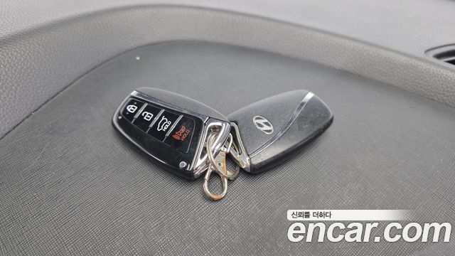 Hyundai Santafe 2016 — photo 24
