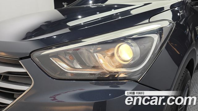 Hyundai Santafe 2016 — photo 8