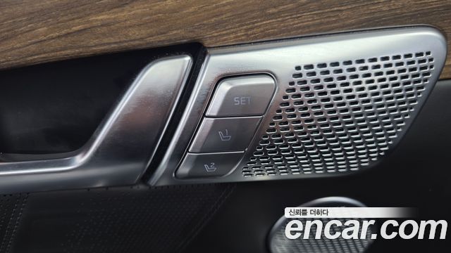 Kia Mohave 2020 — photo 35