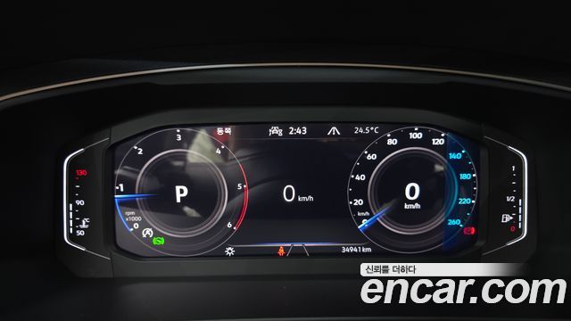 Volkswagen Tiguan 2022 — photo 8