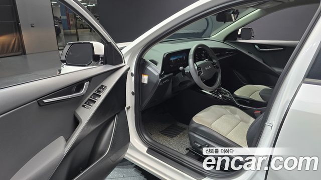 Kia Niro 2022 — photo 13