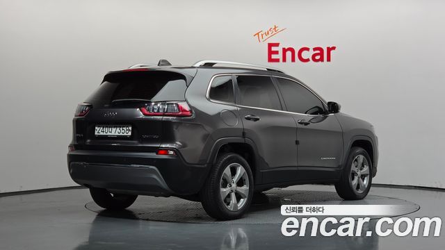 Jeep Cherokee 2020 — photo 2