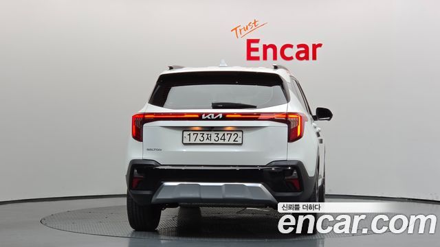 Kia Seltos 2023 — photo 4