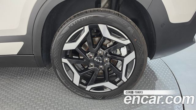 Kia Seltos 2023 — photo 13