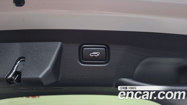Kia Seltos 2023 — photo 25