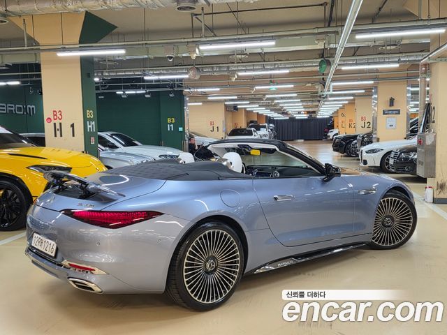 Mercedes-Benz SL-Class 2026 — photo 2