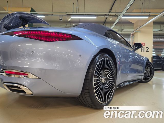 Mercedes-Benz SL-Class 2026 — photo 13