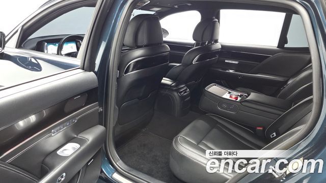 Genesis G90 2022 — photo 12