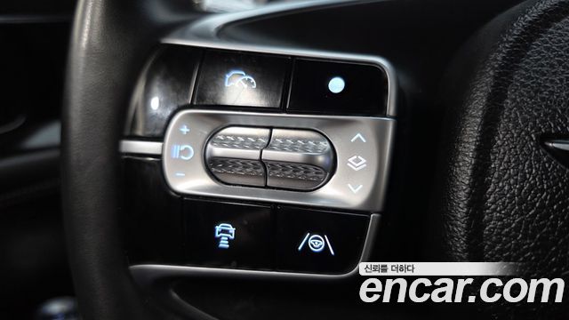 Genesis G90 2022 — photo 17