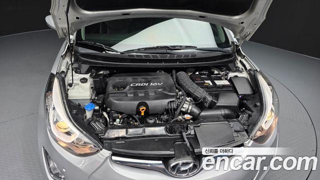 Hyundai AVANTE 2016 — photo 6