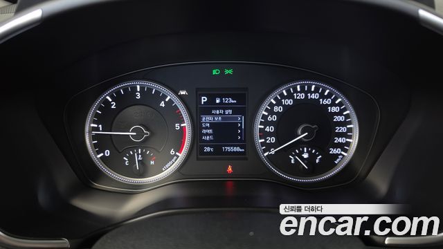 Hyundai Santafe 2019 — photo 8