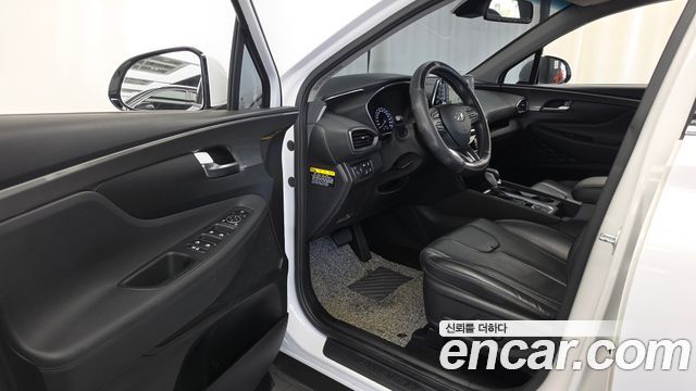 Hyundai Santafe 2019 — photo 10