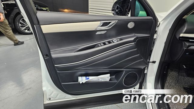 Genesis GV80 2024 — photo 14
