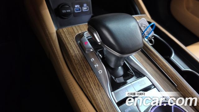 Kia K9 2022 — photo 12