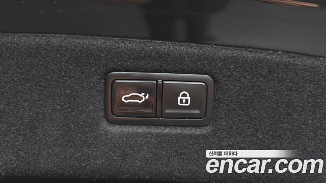 Kia K9 2022 — photo 24