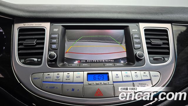 Hyundai Genesis 2012 — photo 14