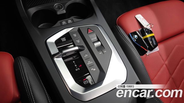 BMW 1-Series 2025 — photo 12