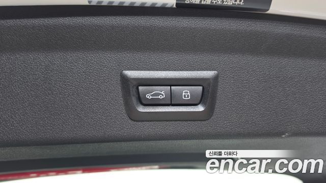 BMW 1-Series 2025 — photo 23
