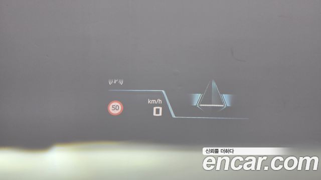 BMW 1-Series 2025 — photo 34