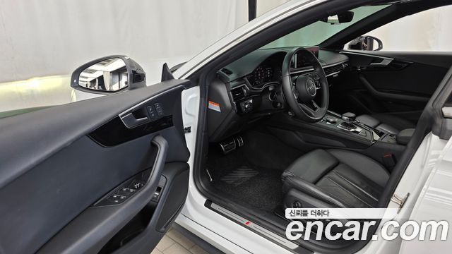 Audi A5 2019 — photo 13