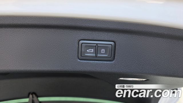 Audi A5 2019 — photo 30