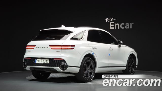 Genesis GV70 2022 — photo 2