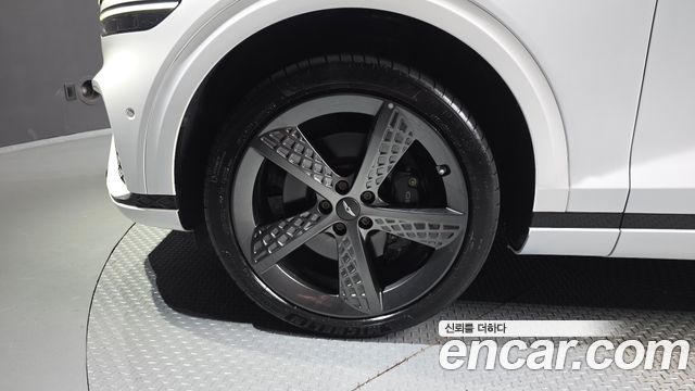 Genesis GV70 2022 — photo 5