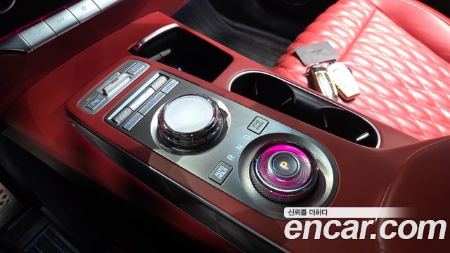 Genesis GV70 2022 — photo 9