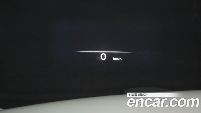 Genesis GV70 2022 — photo 18