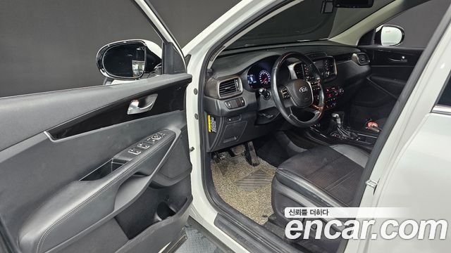 Kia Sorento 2018 — photo 10