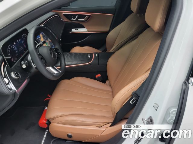 Mercedes-Benz E-Class 2026 — photo 9