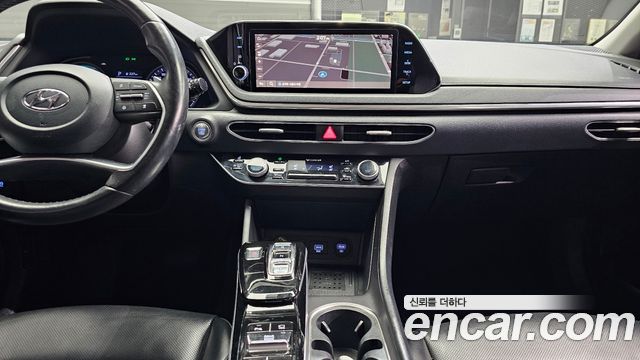 Hyundai Sonata 2021 — photo 19