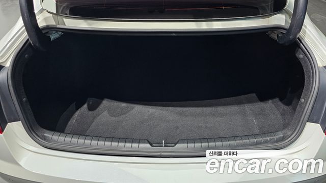 Hyundai Sonata 2021 — photo 22