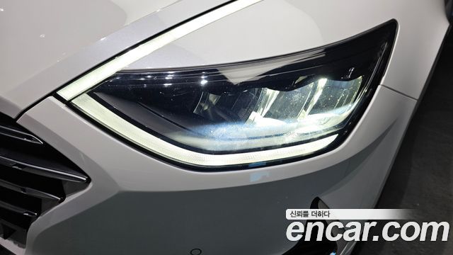 Hyundai Sonata 2021 — photo 8