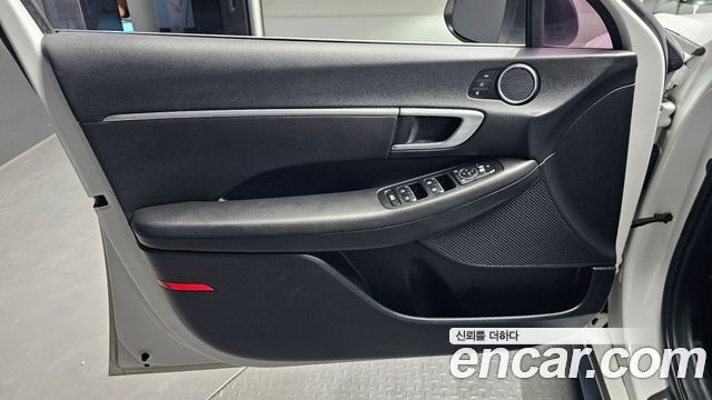 Hyundai Sonata 2021 — photo 14