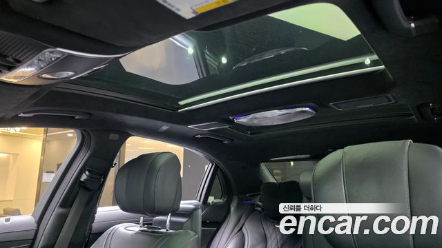 Mercedes-Benz S-Class 2015 — photo 18