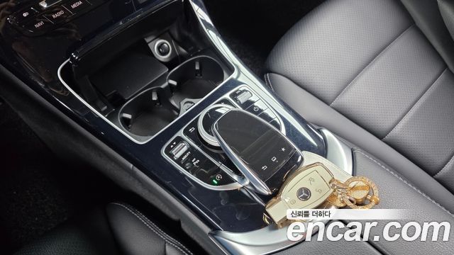Mercedes-Benz C-Class 2015 — photo 22