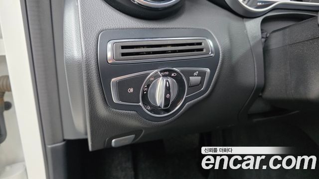 Mercedes-Benz C-Class 2015 — photo 23