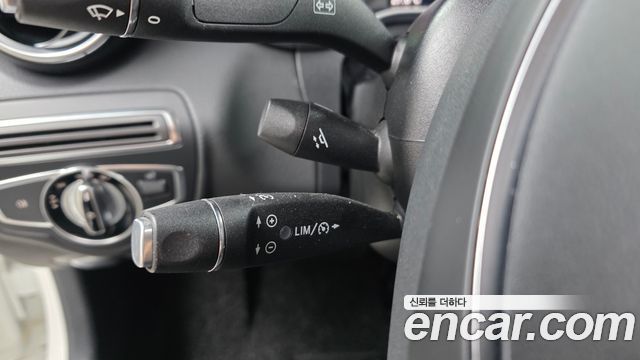 Mercedes-Benz C-Class 2015 — photo 24
